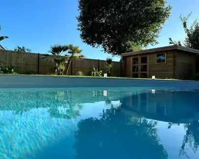 constructeur piscine La Chapelle-des-Fougeretz-1