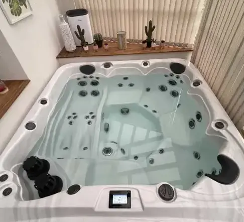 spa extérieur Janzé-1