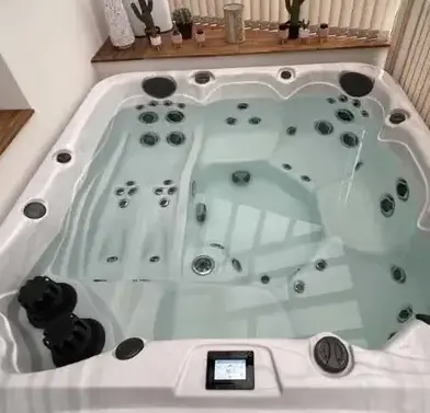 spa extérieur Rennes-1